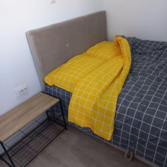Lovely 1- Bedroom Condo Close To Downtown Skopje Eksteriør bilde